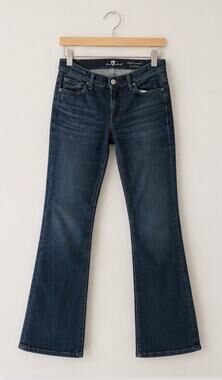 Seven for all Mankind Hight Waist Bootcut Jeans Size 27